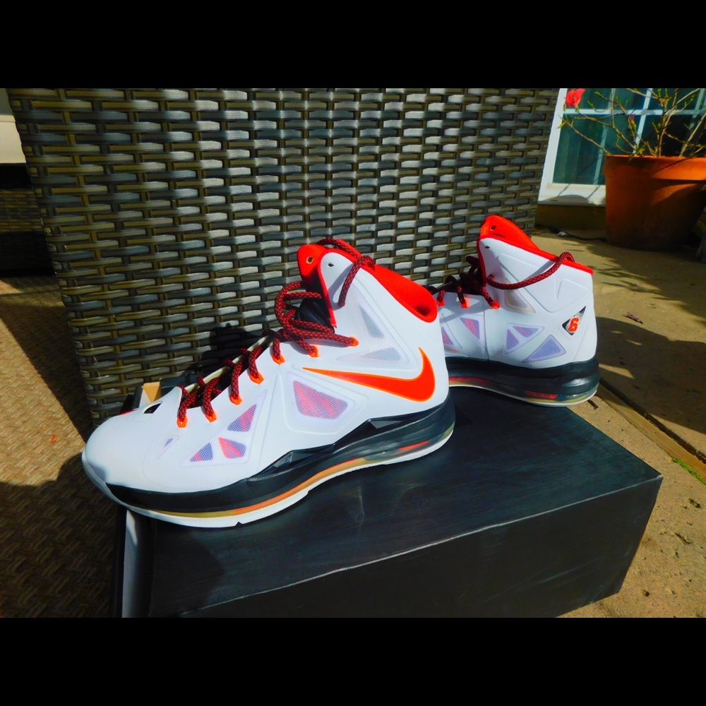 Lebron X, shoes worn once for 5 minutes. Condition like new.